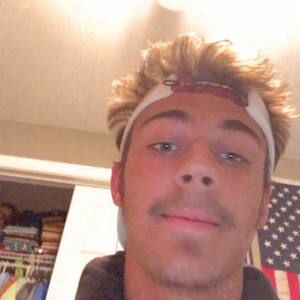 Meet your Posher, Dylan